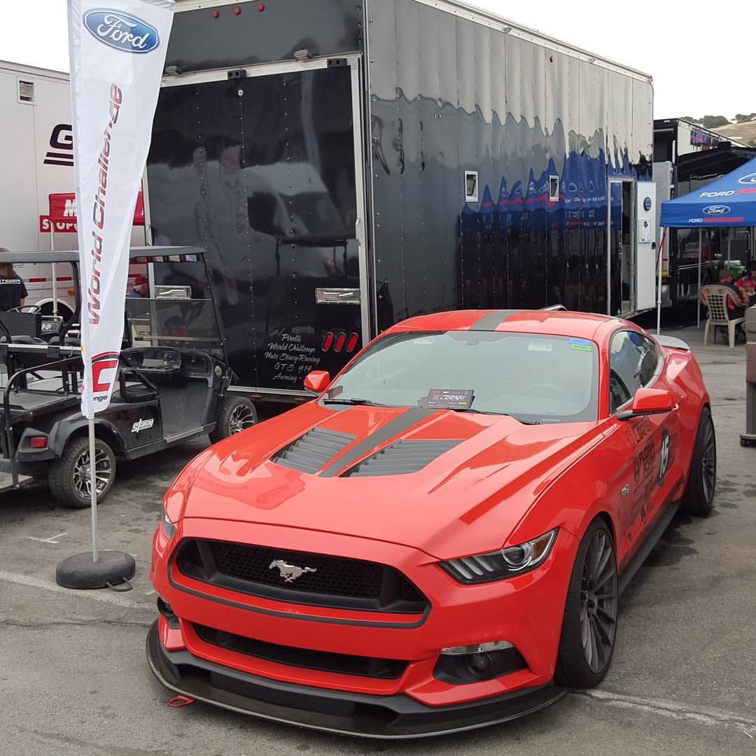 Chicane23 Heat Extracting Hood Mustang 2015-2017