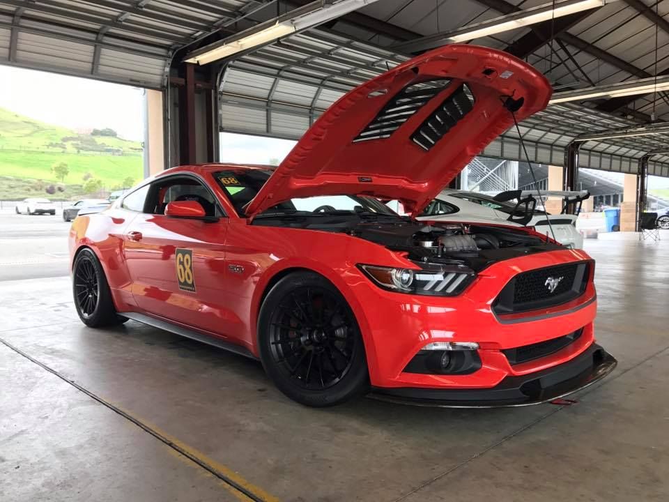 Chicane23 Heat Extracting Hood Mustang 2015-2017