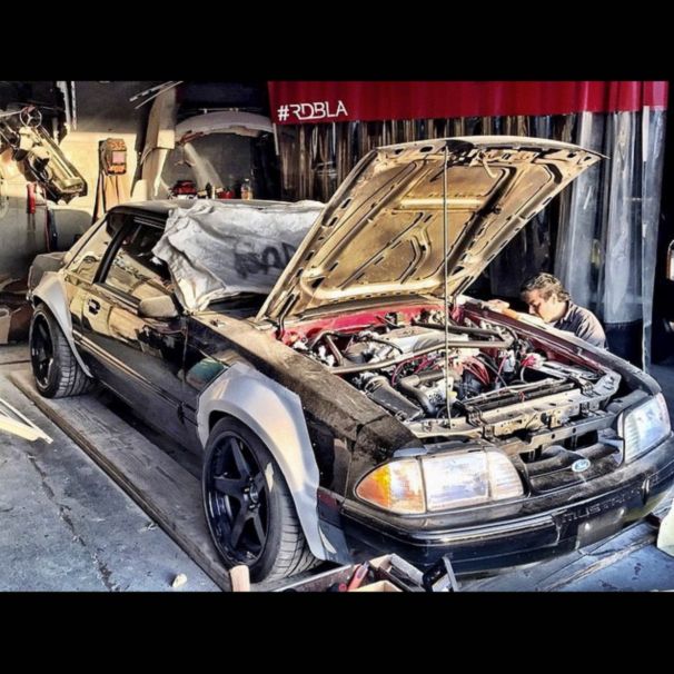 Chicane23 Carbon Fiber Fender Flares 1979-1993