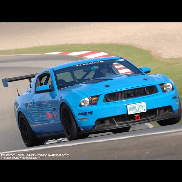 Chicane23 Heat Extracting Hood Mustang 2010-2012