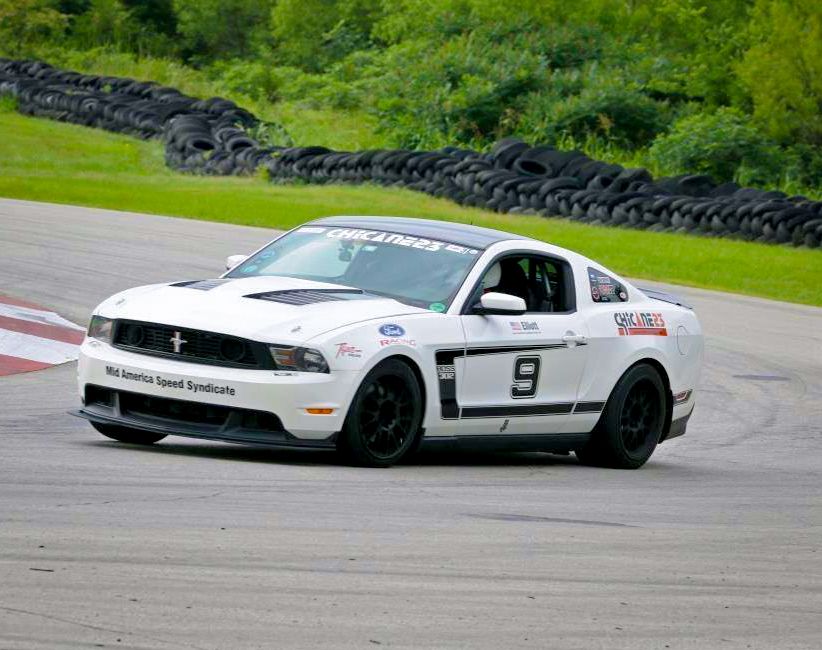 Chicane23 Heat Extracting Hood Mustang 2010-2012