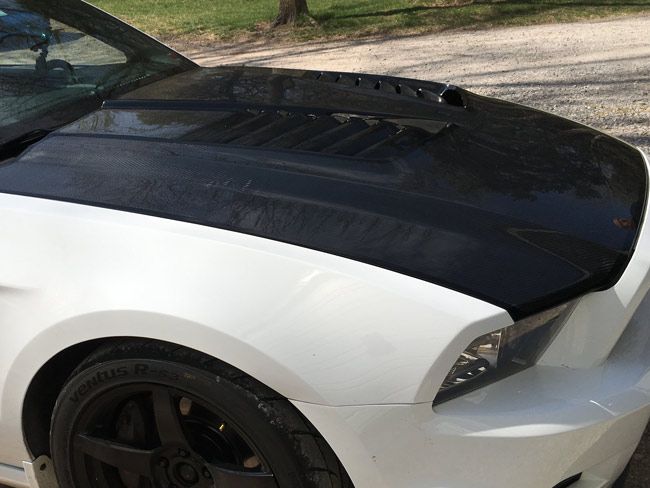 Chicane23 Heat Extracting Hood Mustang 2013-2014