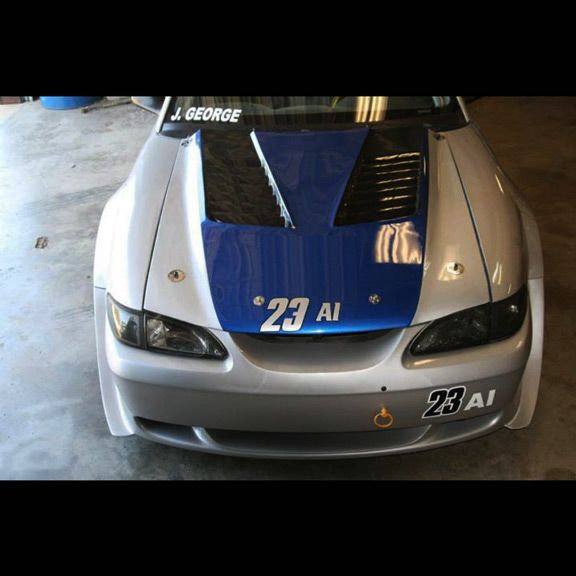 Chicane23 Heat Extracting Hood Mustang 1994-1998